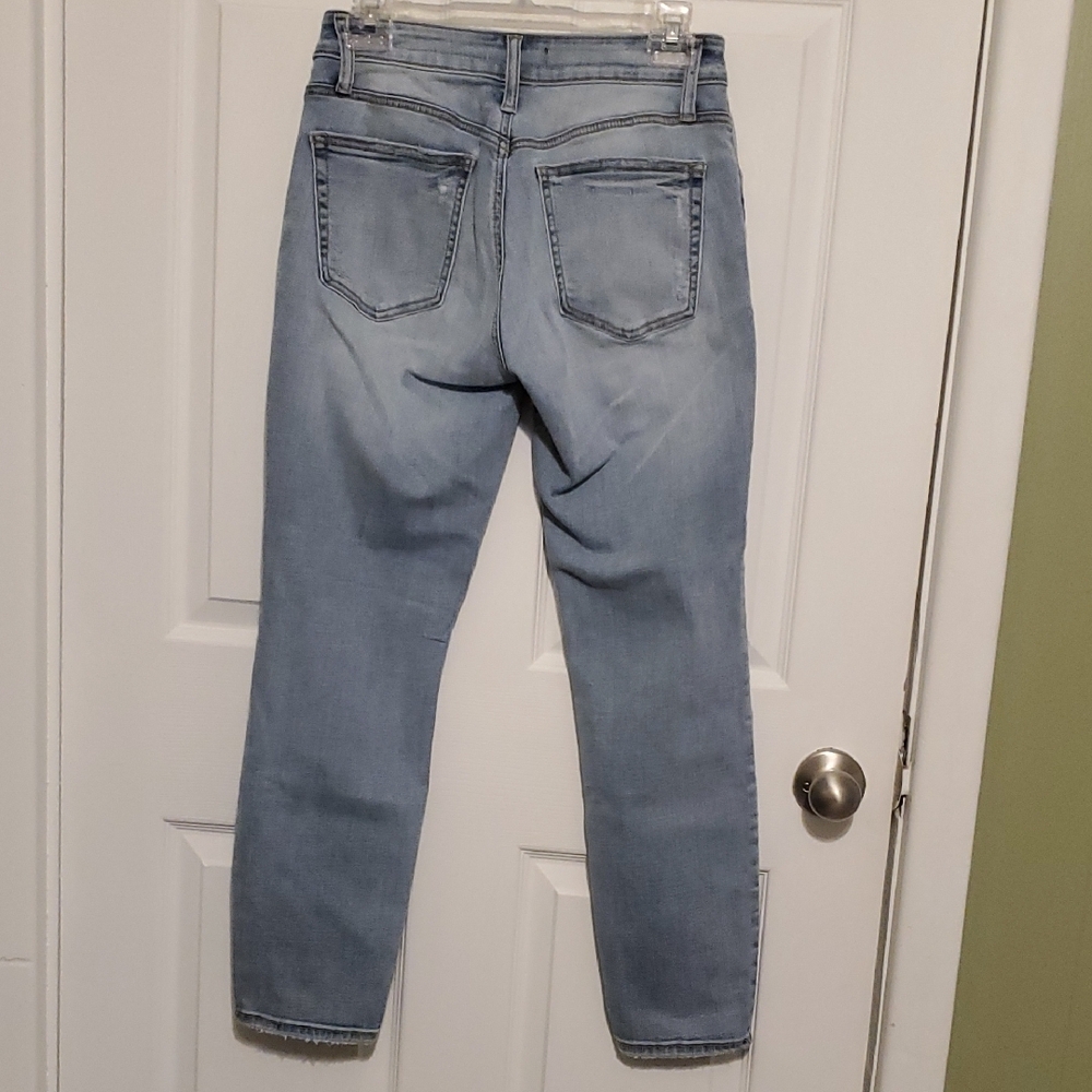 Silver Jeans Women's Light Wash Skinny Jeans - Picture 3 of 7